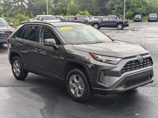 2024 Toyota RAV4 Hybrid LE
