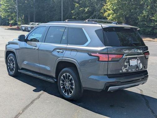 2023 Toyota Sequoia Capstone