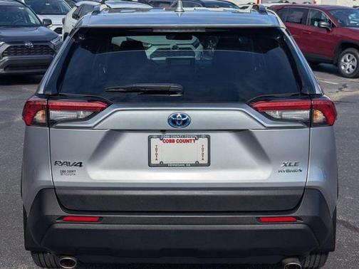 2024 Toyota RAV4 Hybrid XLE