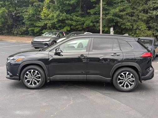 2025 Toyota Corolla Hybrid SE
