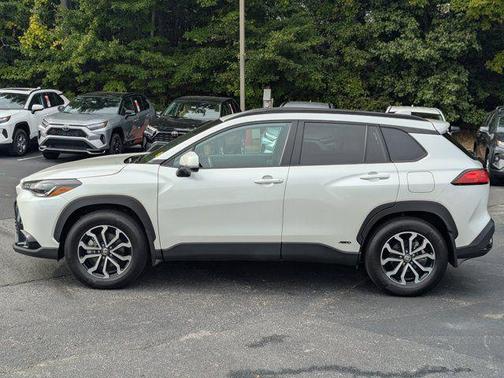 2024 Toyota Corolla Hybrid SE