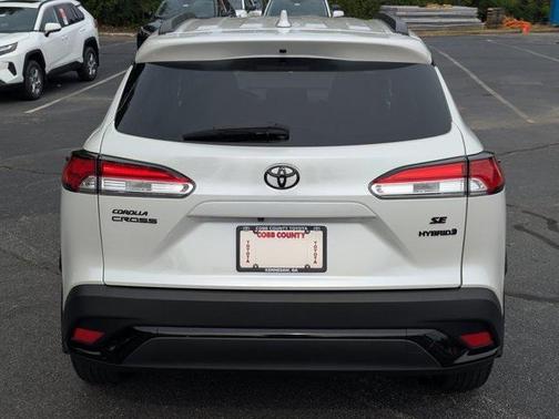 2024 Toyota Corolla Hybrid SE