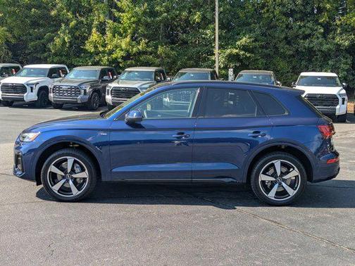 2022 Audi Q5 45 S line Prestige