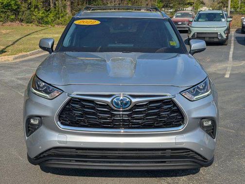 2022 Toyota Highlander Hybrid Limited