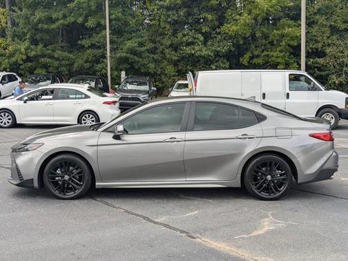 2025 Toyota Camry XLE