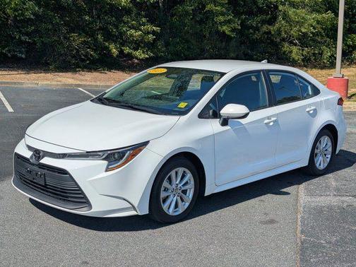 Ice Cap 2023 Toyota Corolla LE