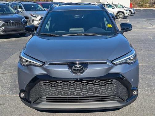 2025 Toyota Corolla Hybrid SE