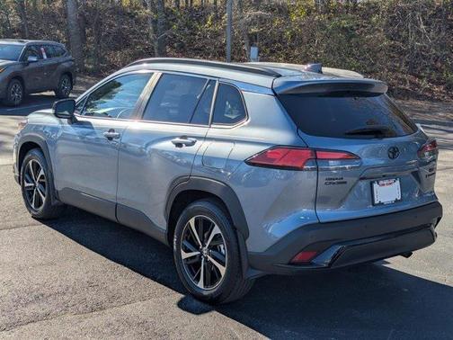 2025 Toyota Corolla Hybrid SE