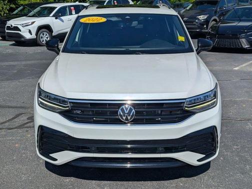 2022 Volkswagen Tiguan 2.0T SE R-Line Black