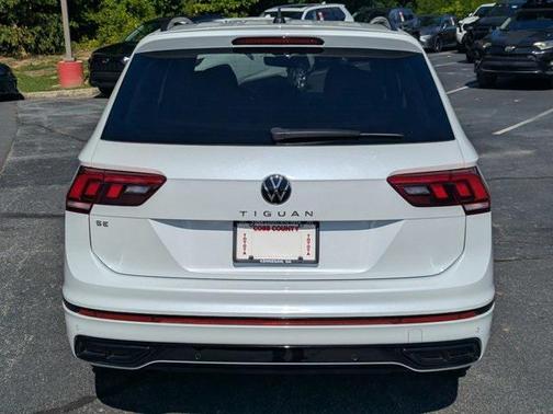 2022 Volkswagen Tiguan 2.0T SE R-Line Black