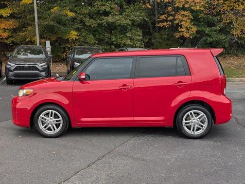 2013 Scion xB 10 Series
