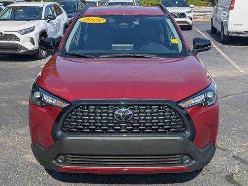 2025 Toyota Corolla Cross LE