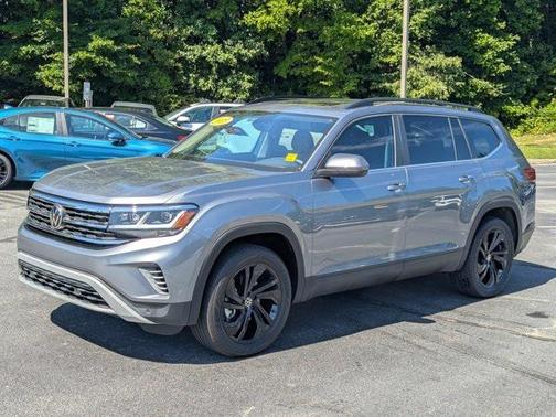 2023 Volkswagen Atlas 3.6L SE w/Technology