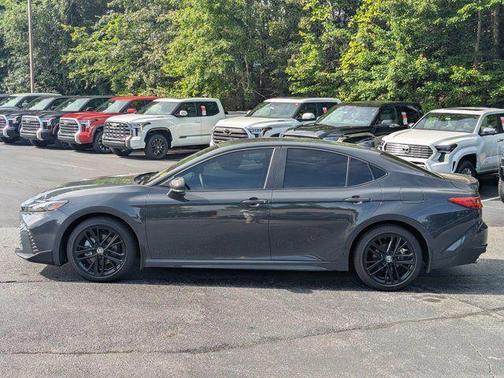 Underground 2026 Toyota Camry SE
