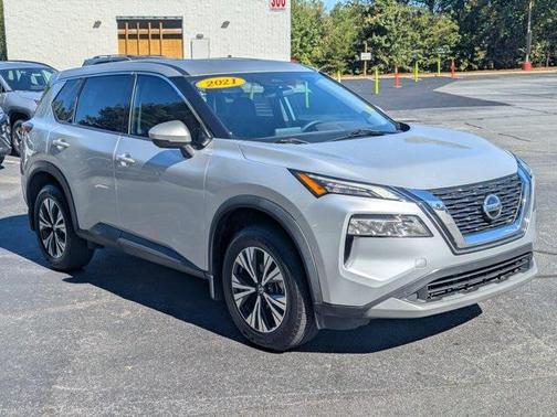 2021 Nissan Rogue SV