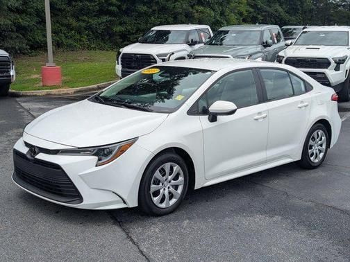 Ice Cap 2023 Toyota Corolla LE