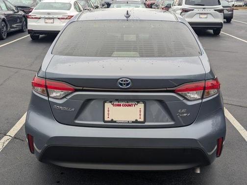 2025 Toyota Corolla Hybrid LE