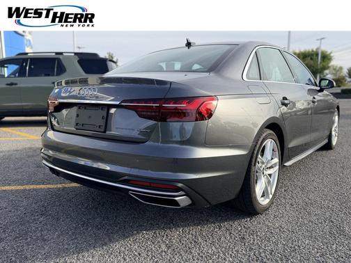 2023 Audi A4 45 S line Premium Plus