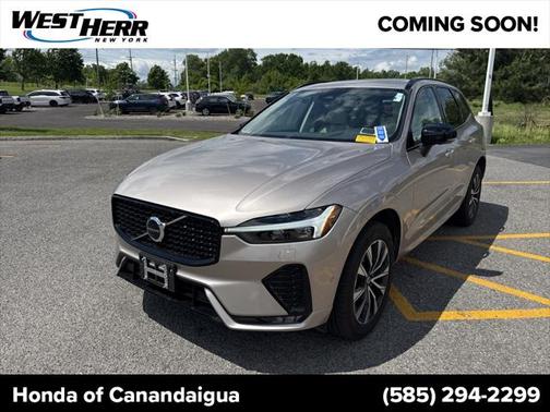 2024 Volvo XC60 B5 Plus Dark Theme