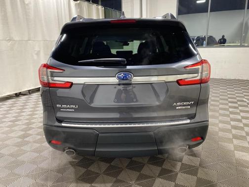2024 Subaru Ascent Limited 8-Passenger