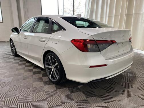 2022 Honda Civic Touring