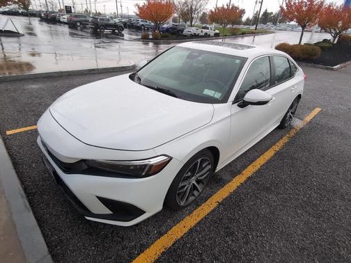 2022 Honda Civic Touring