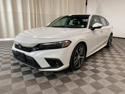 2022 Honda Civic Touring