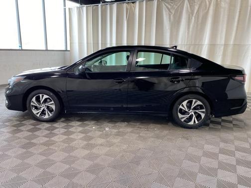 2023 Subaru Legacy Base