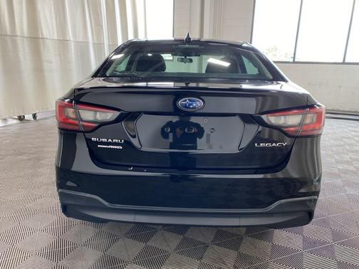 2023 Subaru Legacy Base
