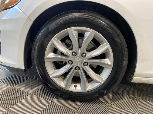 2020 Chevrolet Malibu FWD LT