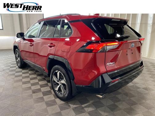 2021 Toyota RAV4 Prime SE