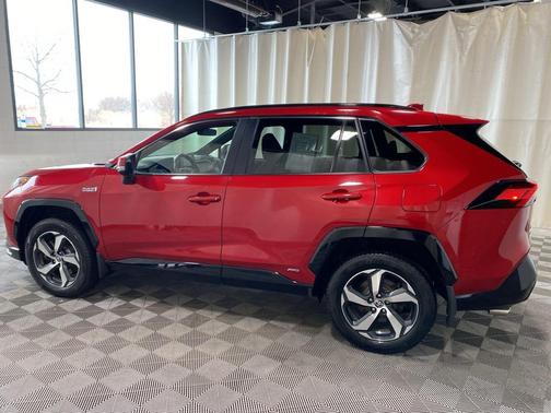2021 Toyota RAV4 Prime SE