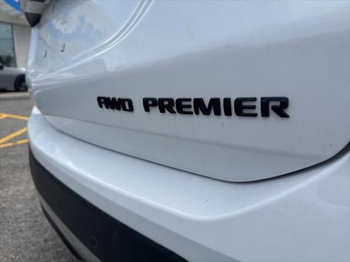 2022 Chevrolet Equinox Premier w/1LZ