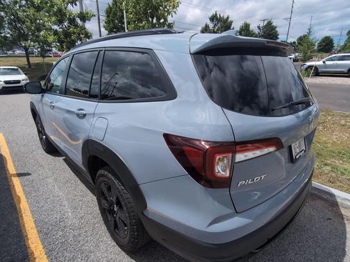 2022 Honda Pilot AWD TrailSport