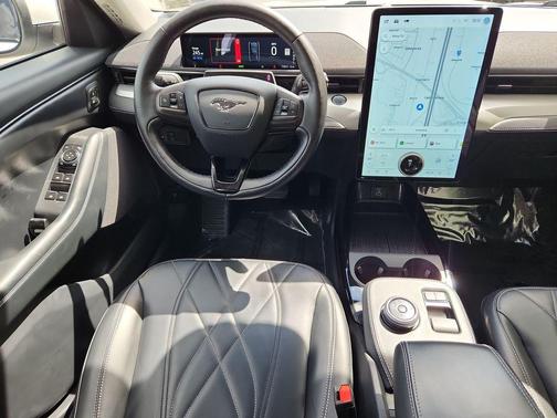 White Metallic 2021 Ford Mustang Mach-E Select