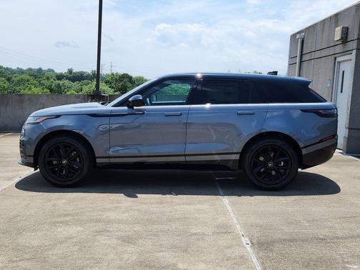 2026 Land Rover Range Rover Velar P250 Dynamic SE