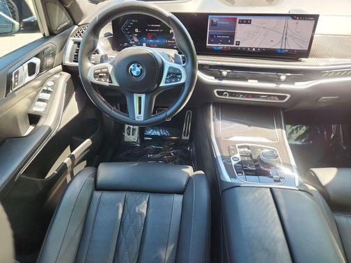 Black Sapphire Metallic 2024 BMW X7 M60i