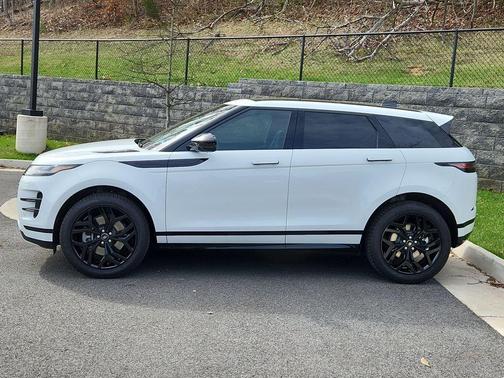 Fuji White 2023 Land Rover Range Rover Evoque R-Dynamic SE