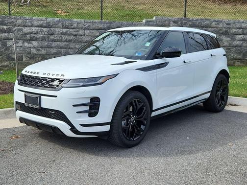 Fuji White 2023 Land Rover Range Rover Evoque R-Dynamic SE