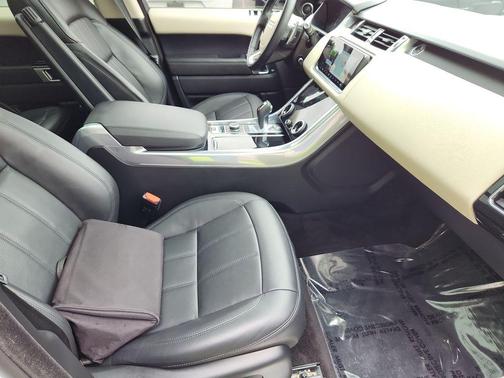 Fuji White 2022 Land Rover Range Rover Sport HSE Silver Edition MHEV