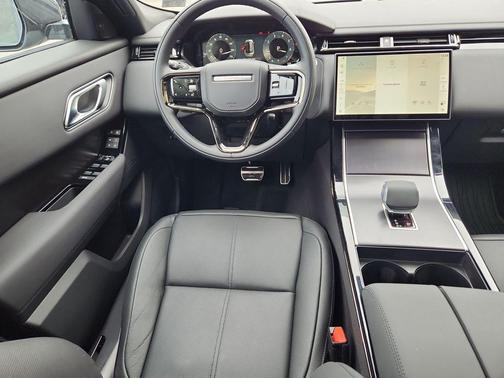 Arroios Grey 2026 Land Rover Range Rover Velar P400 Dynamic SE