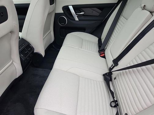 2025 Land Rover Discovery Sport S