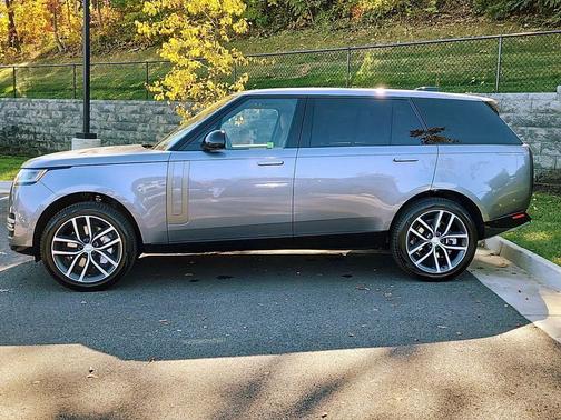 Eiger Grey 2025 Land Rover Range Rover P530 SE 7 Seat