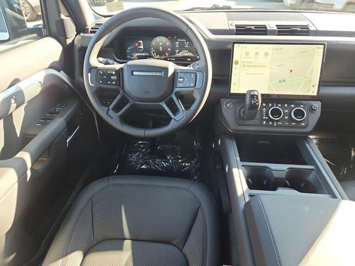 Fuji White 2026 Land Rover Defender P300 S