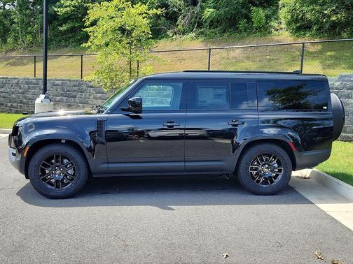 2025 Land Rover Defender P400 S