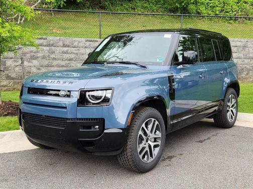 Tasman Blue 2026 Land Rover Defender P400 X-Dynamic SE