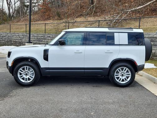 Fuji White 2026 Land Rover Defender 110 S