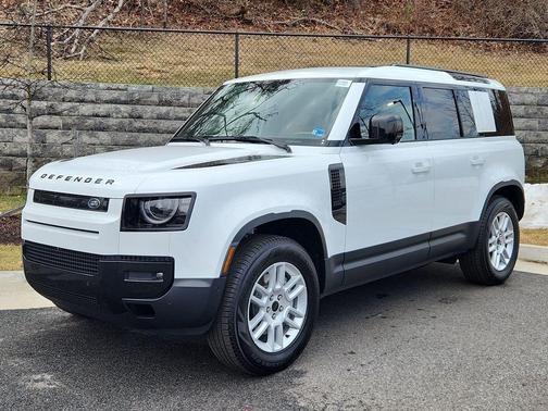 Fuji White 2026 Land Rover Defender 110 S
