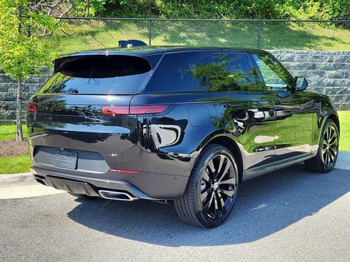 Santorini Black 2025 Land Rover Range Rover Sport P360 SE