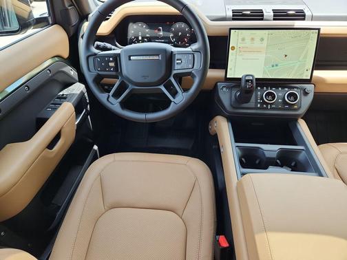 Green 2026 Land Rover Defender P400 X-Dynamic SE